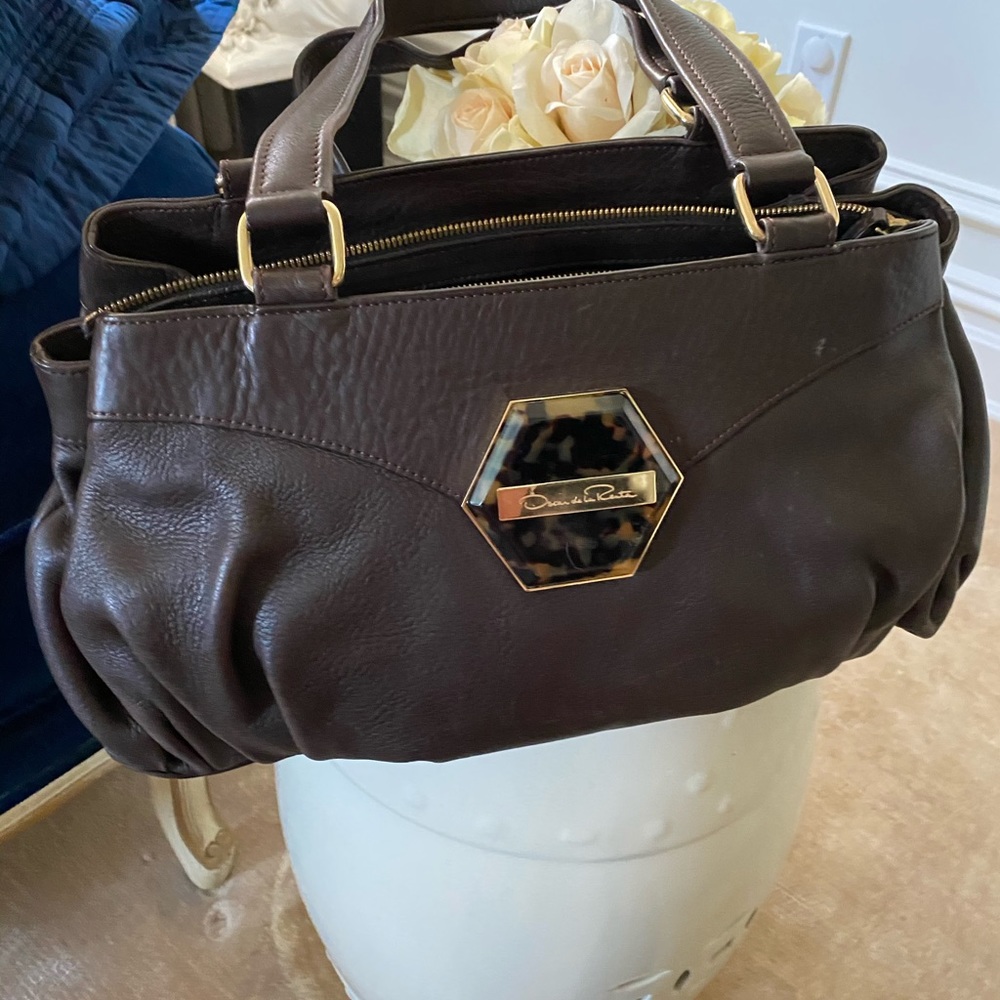 Oscar di la Renta chocolate brown leather bag